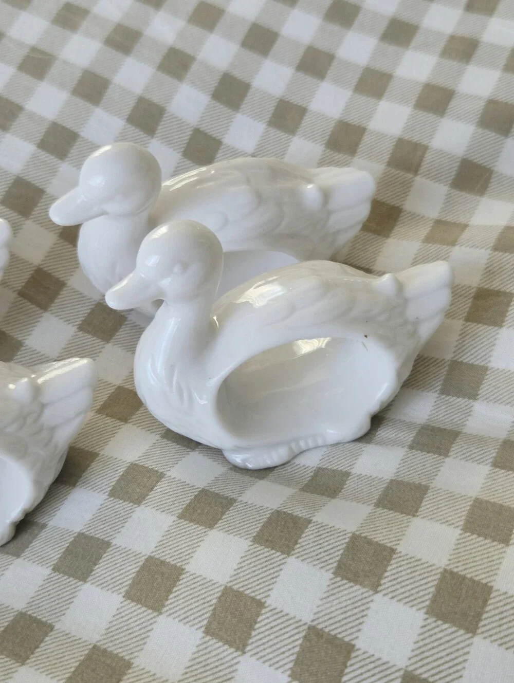 Vintage Set Of 6 White Ceramic / Porcelain Duck Napkin Rings